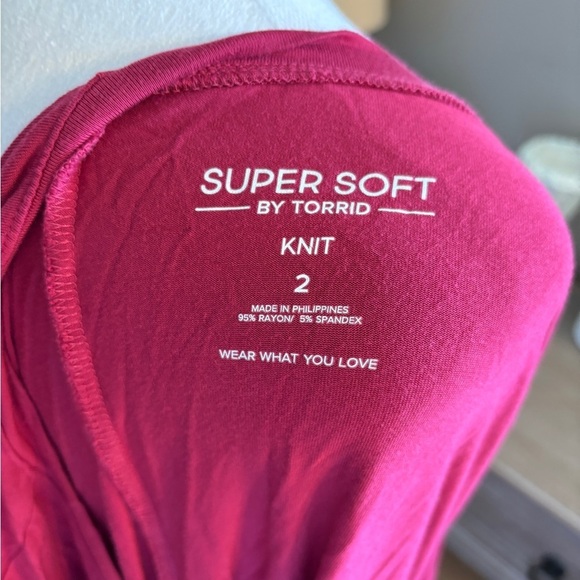 Super Soft by Torrid Tunic Tee - Picture 3 of 5